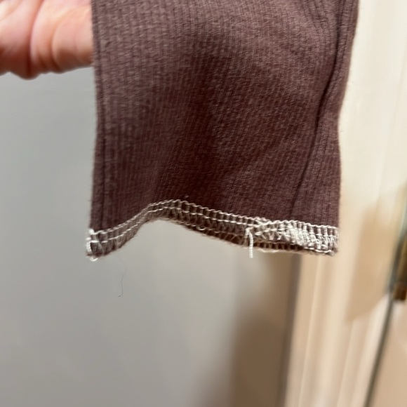 Shirt - Picture 4 of 6